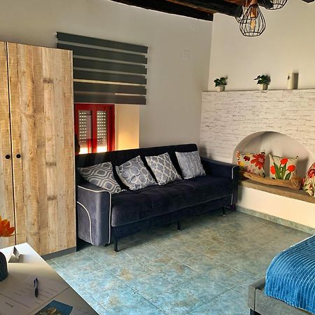 Symi Blue Studio Exterior photo